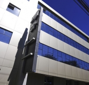 Edificio principal Canal 7 | Urbanotecnia