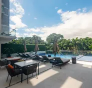 HYATT_40
