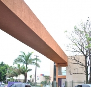 Puente Peatonal Multiplaza Escazú | Urbanotecnia